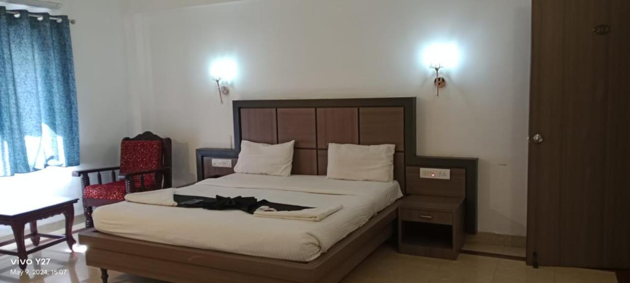Hotel Mount Heera Chennai Zewnętrze zdjęcie