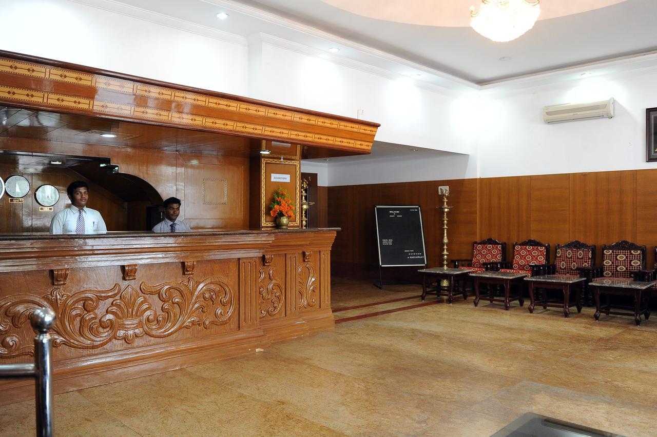 Hotel Mount Heera Chennai Zewnętrze zdjęcie