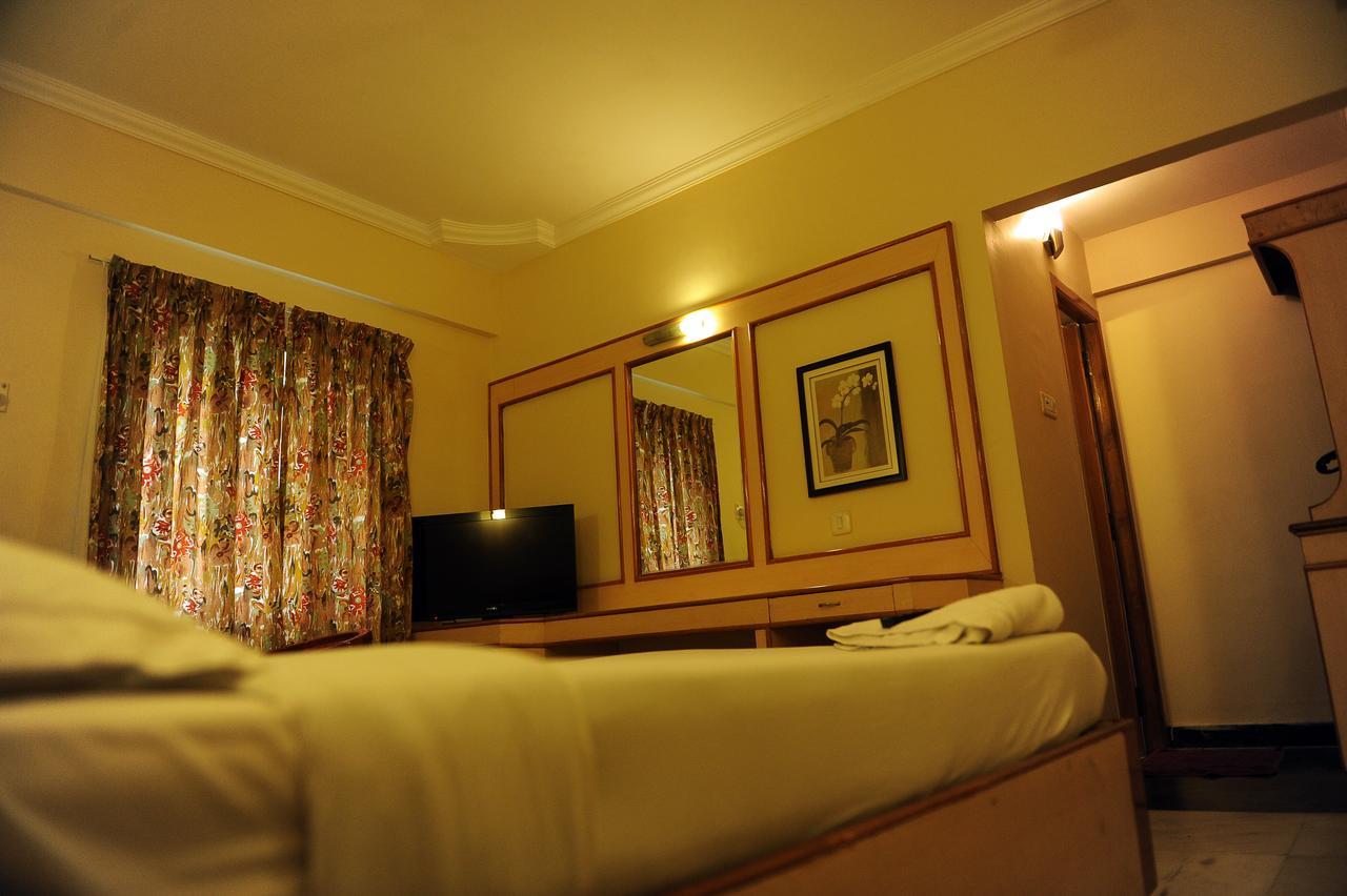 Hotel Mount Heera Chennai Zewnętrze zdjęcie