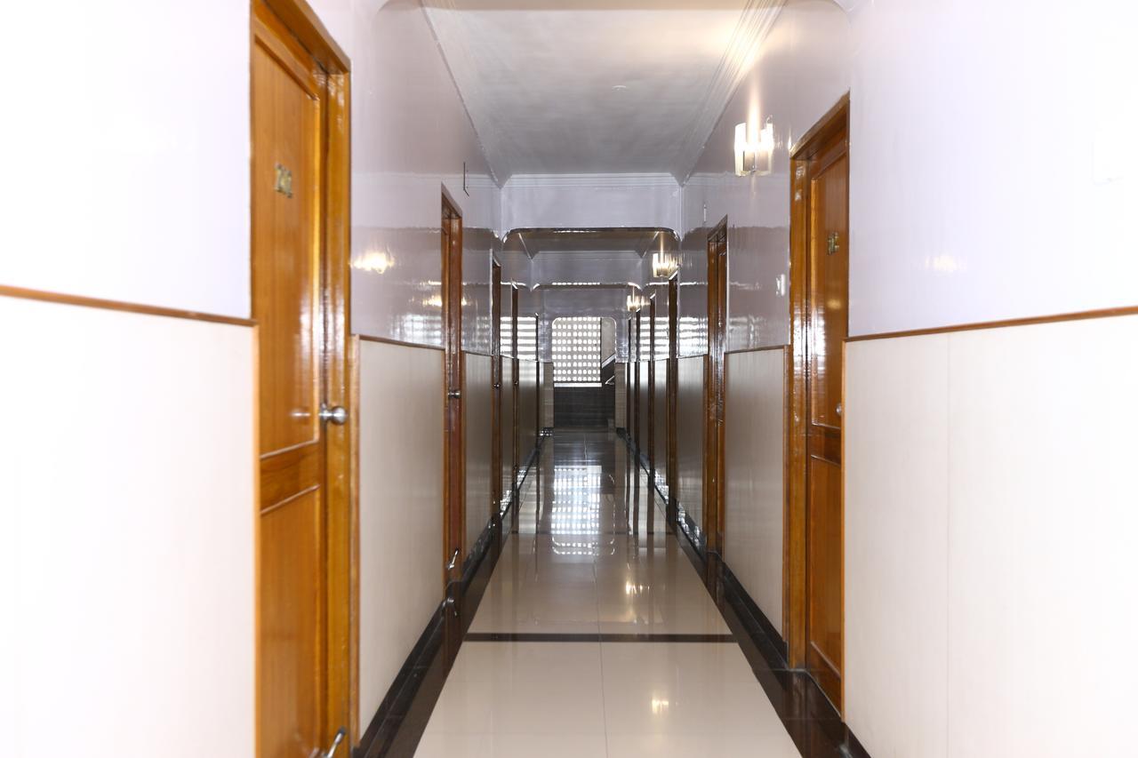 Hotel Mount Heera Chennai Zewnętrze zdjęcie